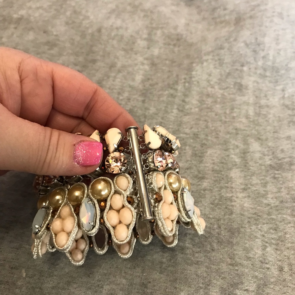 Beautiful Statement Bracelet - image 4